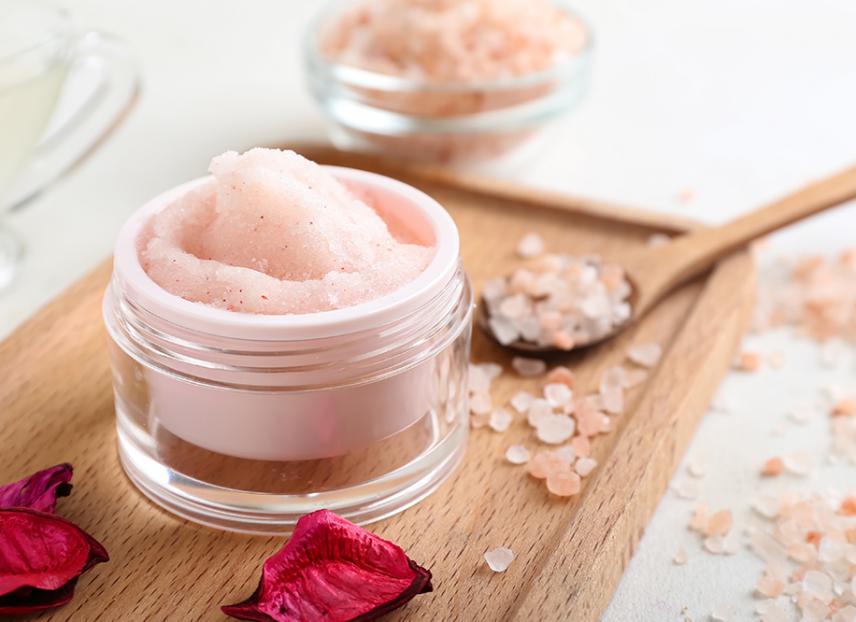 Aling brow exfoliator ang dapat kong piliin?